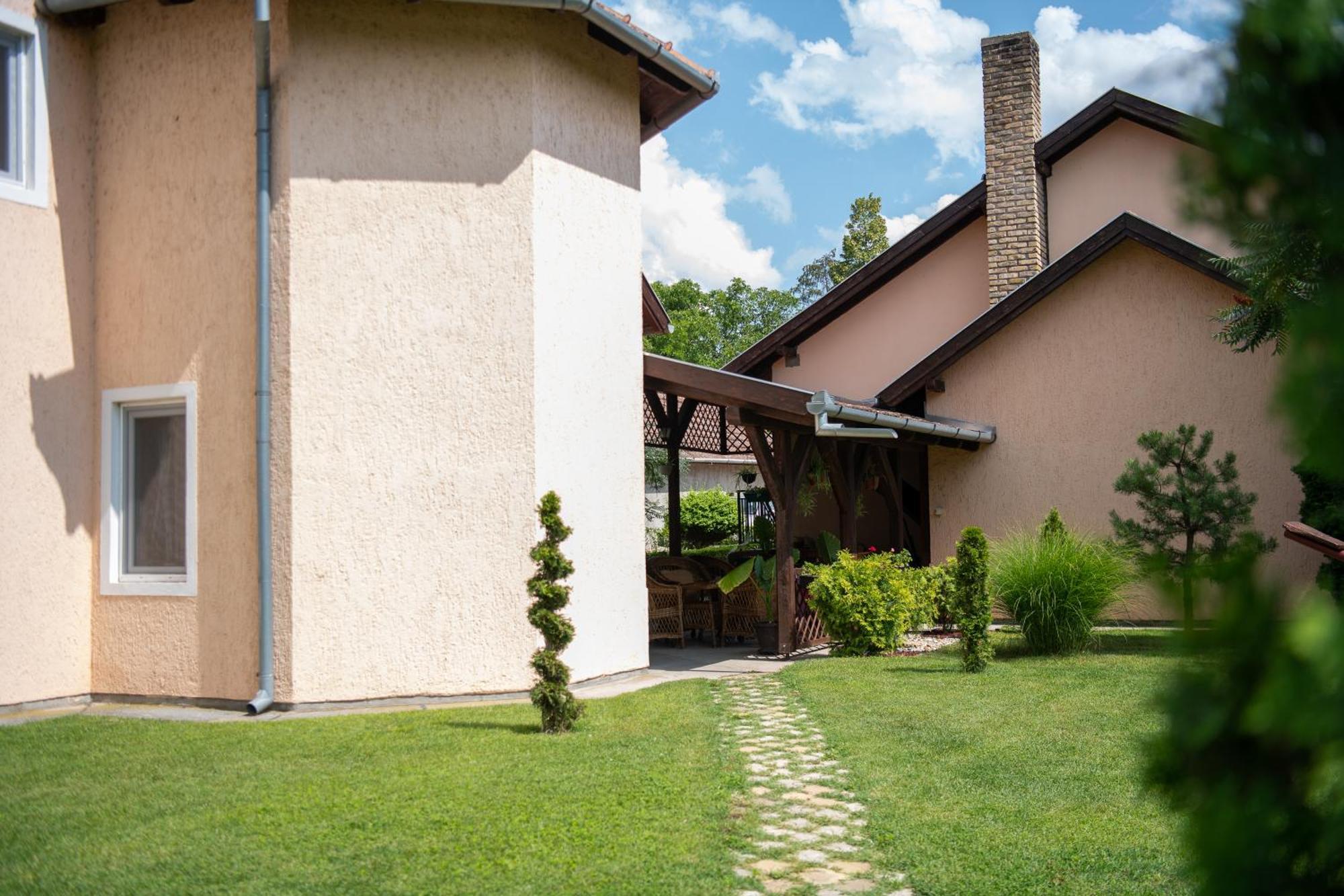 Guesthouse Kristina Palić المظهر الخارجي الصورة